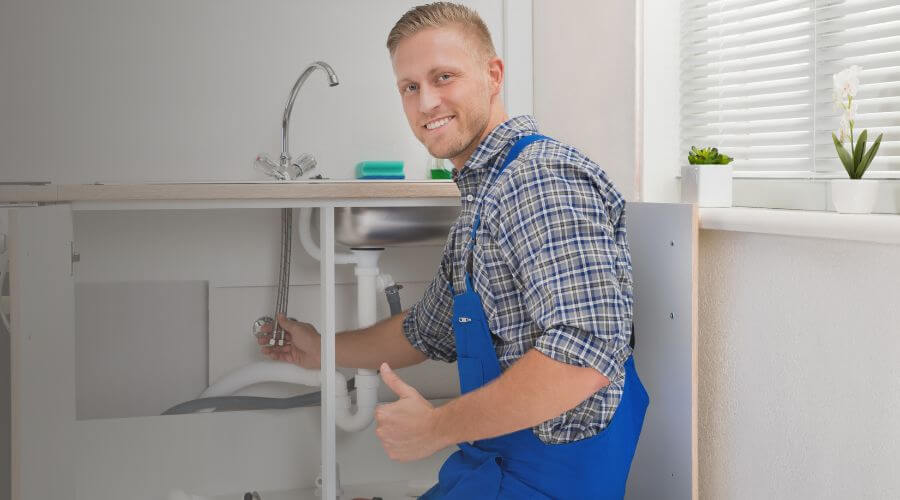 Expert burst pipe repair services in Marlin, TX